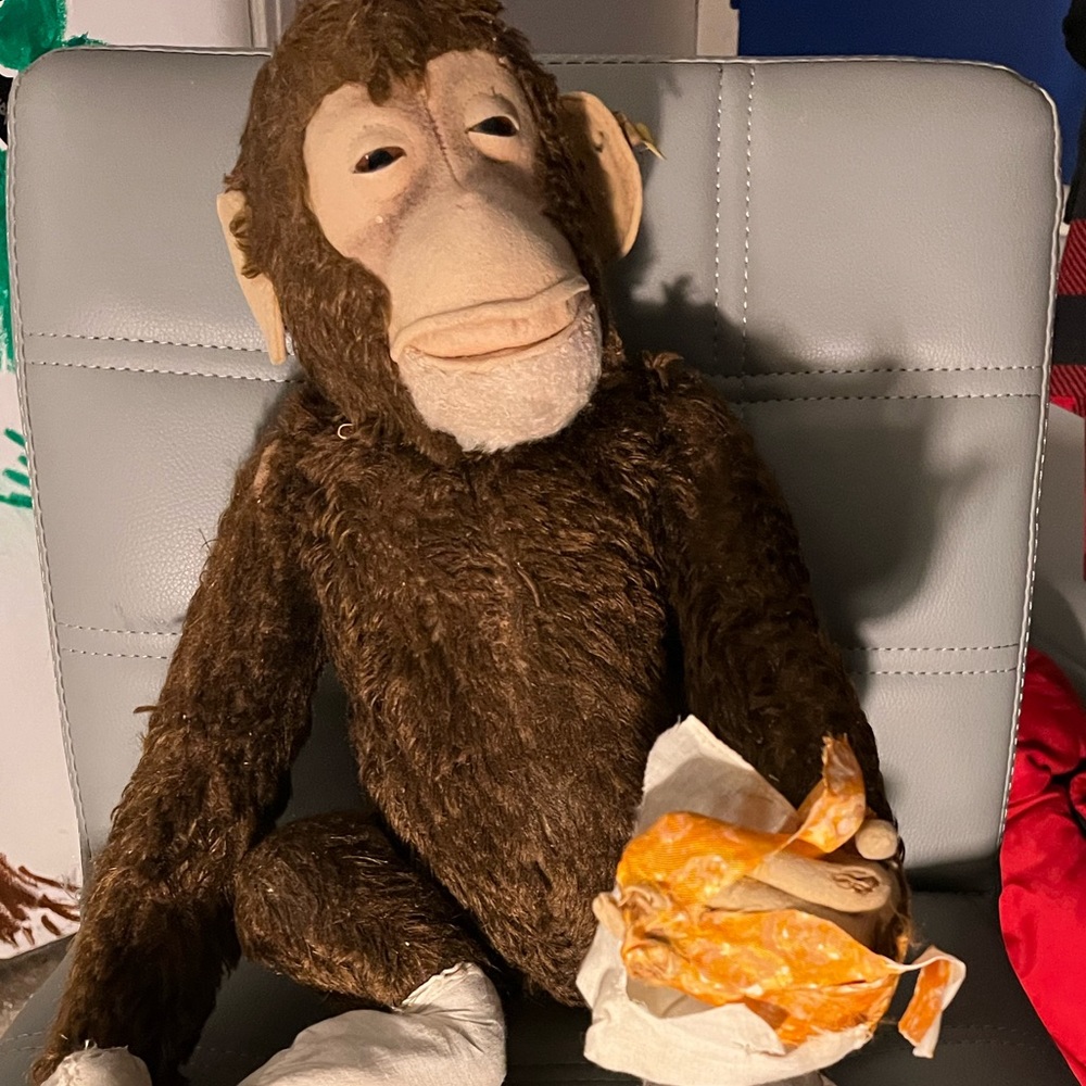 💎Antique💎 Steiff Chimpanzee “Jocko” larger size and squeaker!